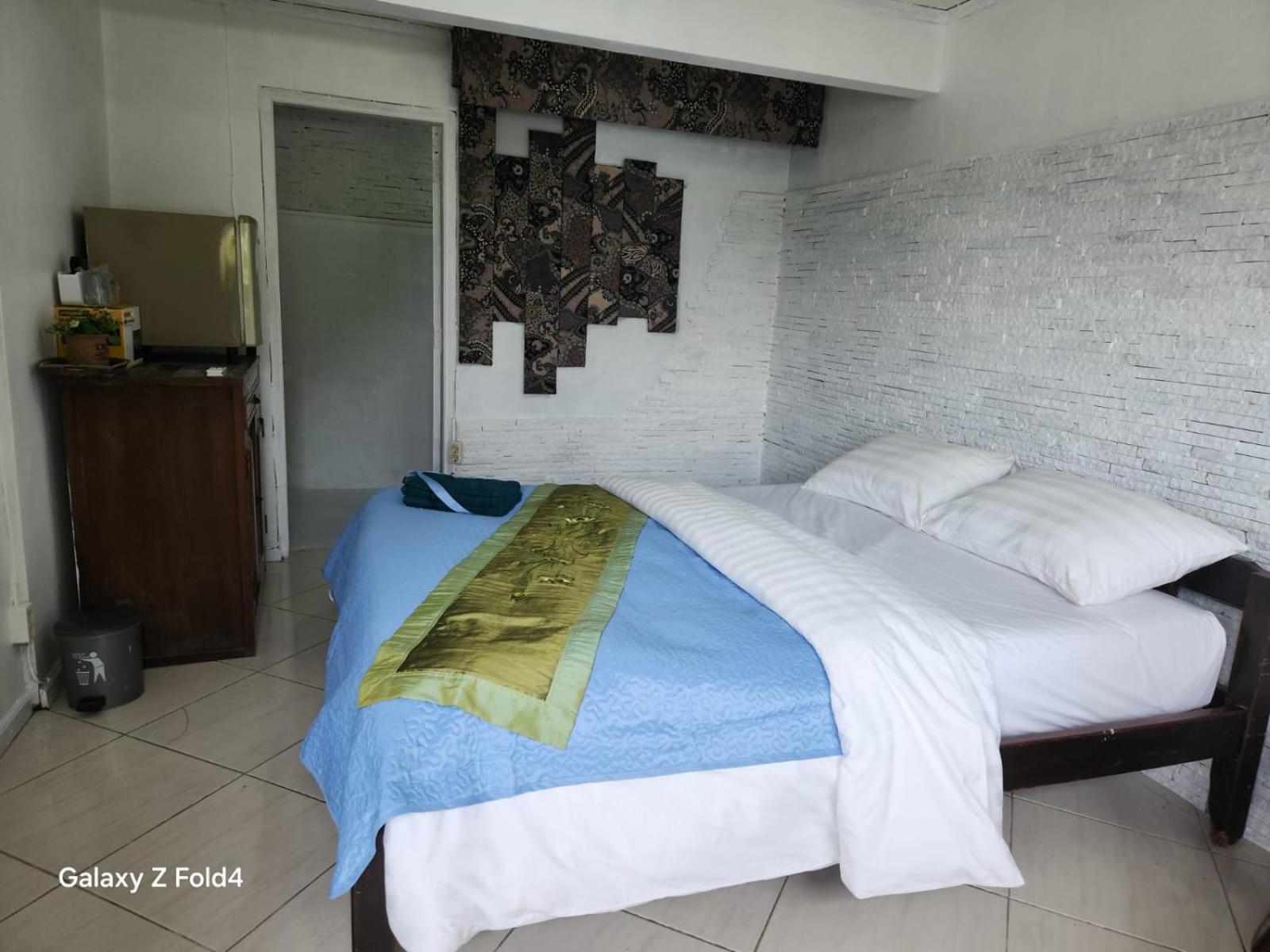 Omah Kenangan At Seven Trumpets Resort Maguwo Exterior photo